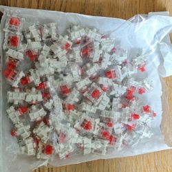 Gateron Red Linear Keyboard Switches, 67 Pieces