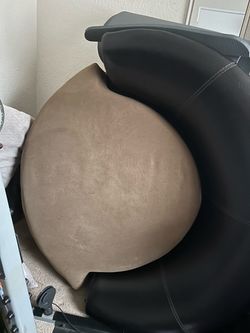 Circular swivel reclining chair