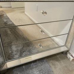 Mirrored Drawers 