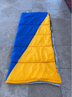 Sleeping Bag 66 x 28 (approximate) Used Once Great Condition