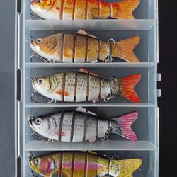 Brand New Multi Jointed Lifelike Swimbait Fishing Lures 5pack Lot With Box 