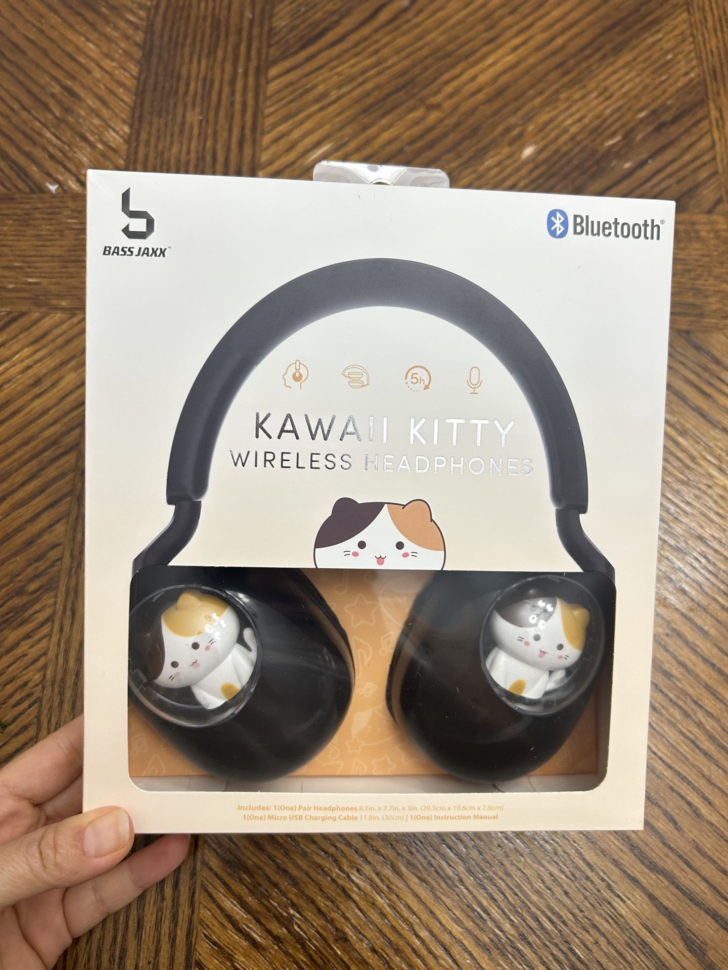 NWT Bluetooth Kawaii Kitty Wireless Headphones