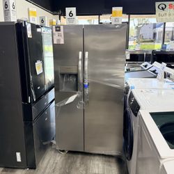 🔥FRIGIDAIRE STAINLESS STEEL REFRIGERATOR WITH ICE MAKER AND WATER DISPENSER🔥
