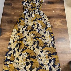 Brand New Woman’s Forever 21 brand Yellow Long Dress Up For Sale 