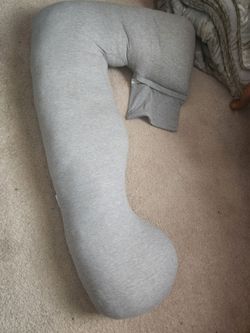 Maternity pillow