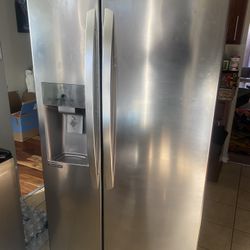 LG Refrigerator 