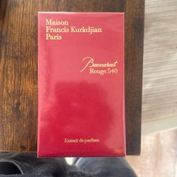 Baccarat Rouge 549
