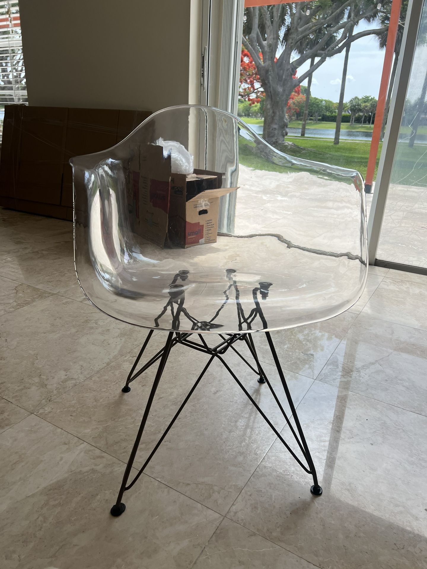 Modern Clear Chair 