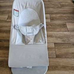 BabyBjorn Bouncer Tri Fabric With Toy Bar