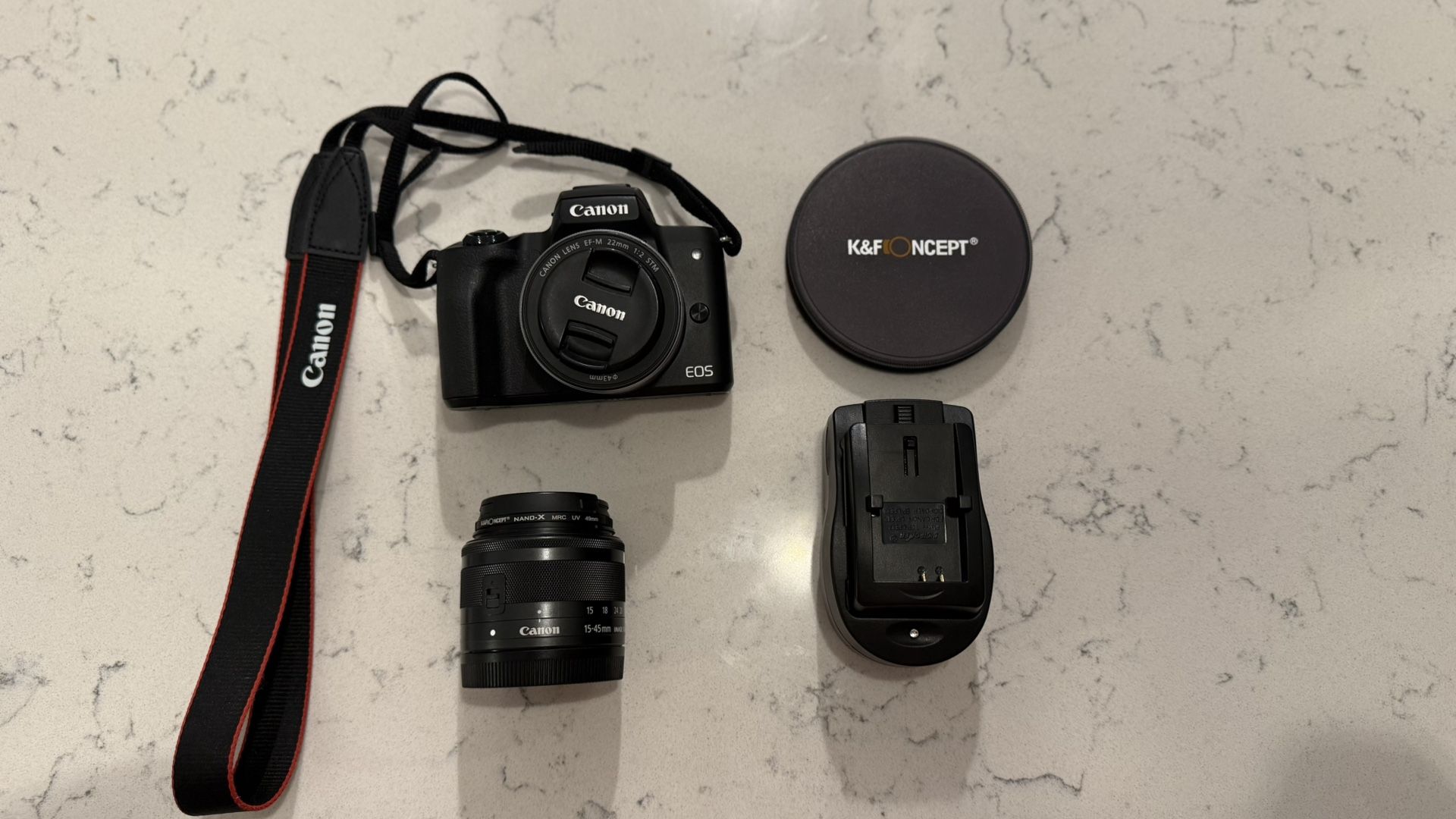 Canon M50