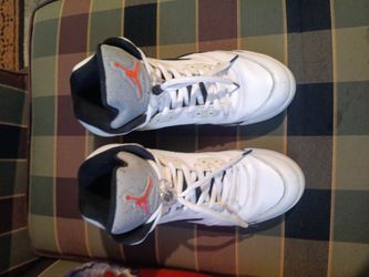 Jordan 5's  slightly poisoned