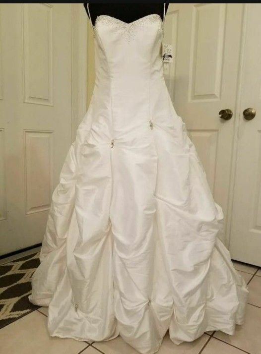 NEW Wedding Dress Sz 14