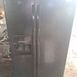 Whirlpool Fridge Apt Size 36 By 69 High Works Ice Maker Not Working 