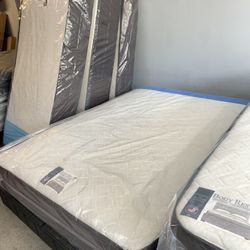 MATTRESS SALE BRAND NEW STARTING FROM $118 AVAILABLE ALL SIZES AND TYPES STORE LOCATION 303 POCASSET AVE PROVIDENCE RI OPEN 7 DAY 