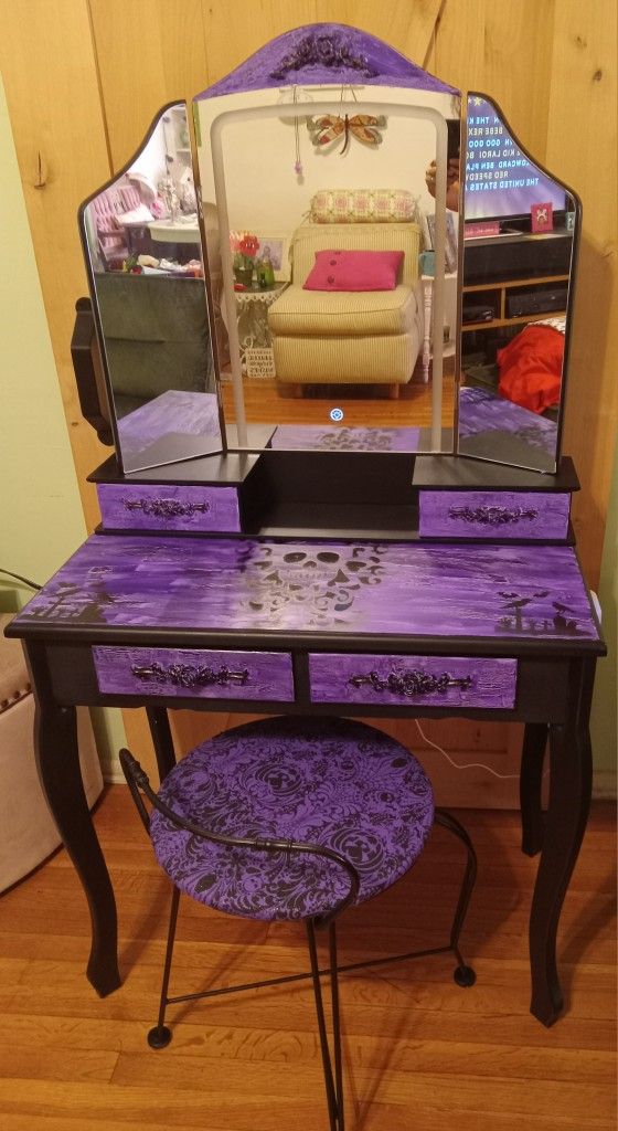 Gorgeous Gothic Vanity and Chair