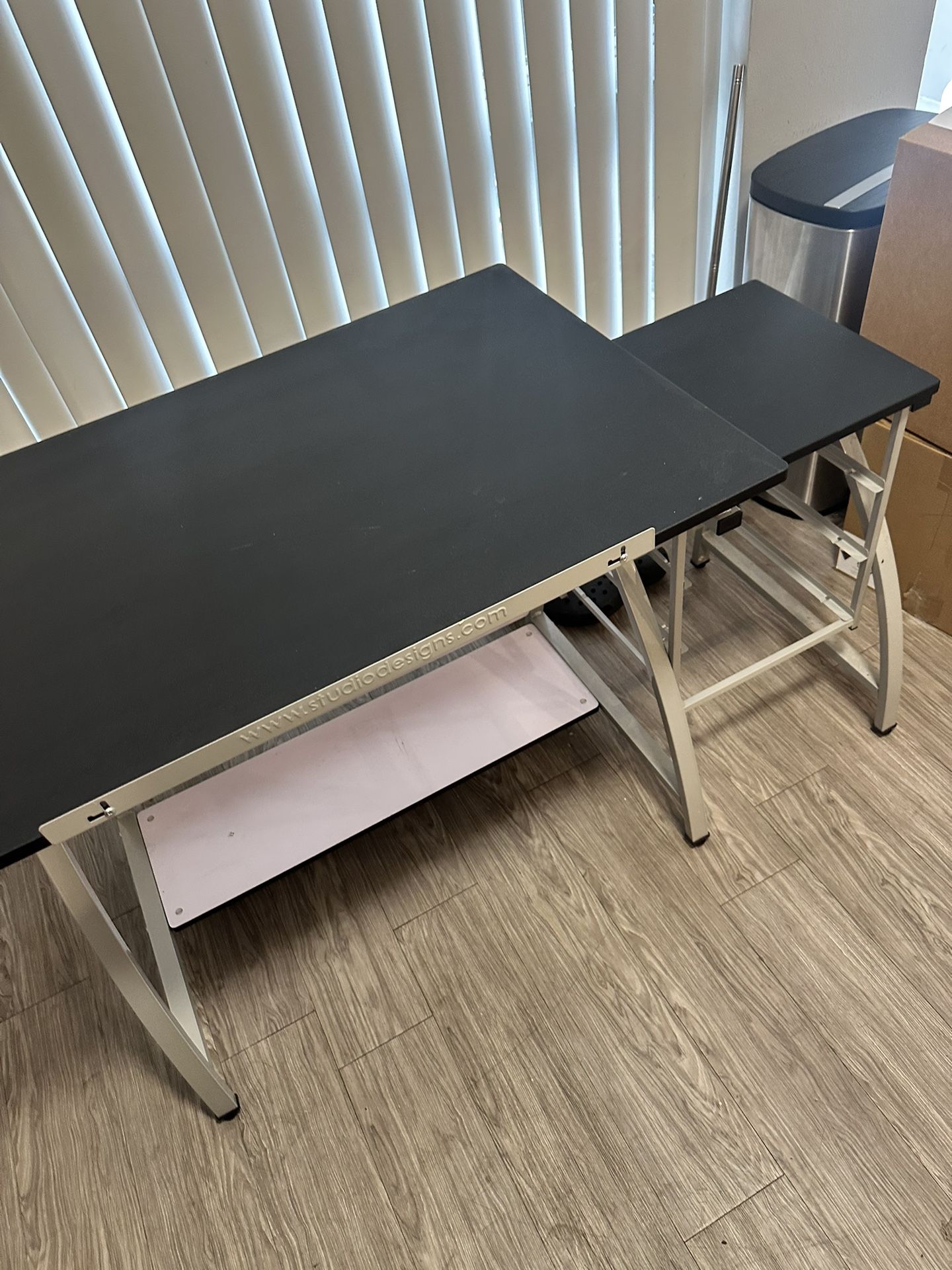 Office Desk