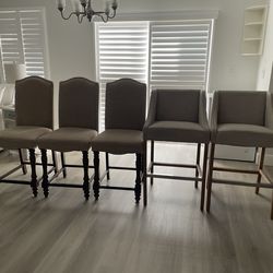 5 Island chairs - brown