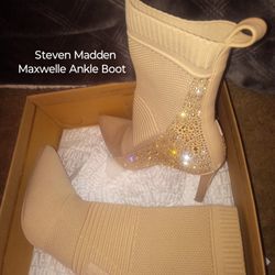 Steve Madden 7.5 Heels