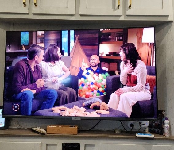 TCL - 55” Class 6-Series 4K UHD Mini-LED QLED Dolby Vision HDR Roku Smart TV