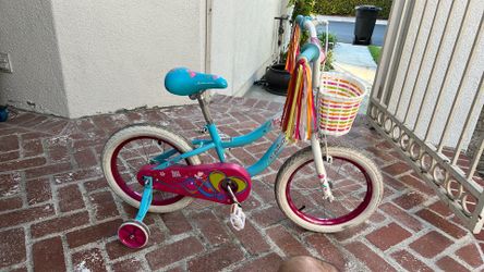 Schwinn Iris girls bike - $25 OBO