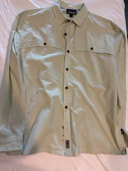 Patagonia Men's Shirt Men L Long-Sleeved Self-Guided Hike  Button Down Green