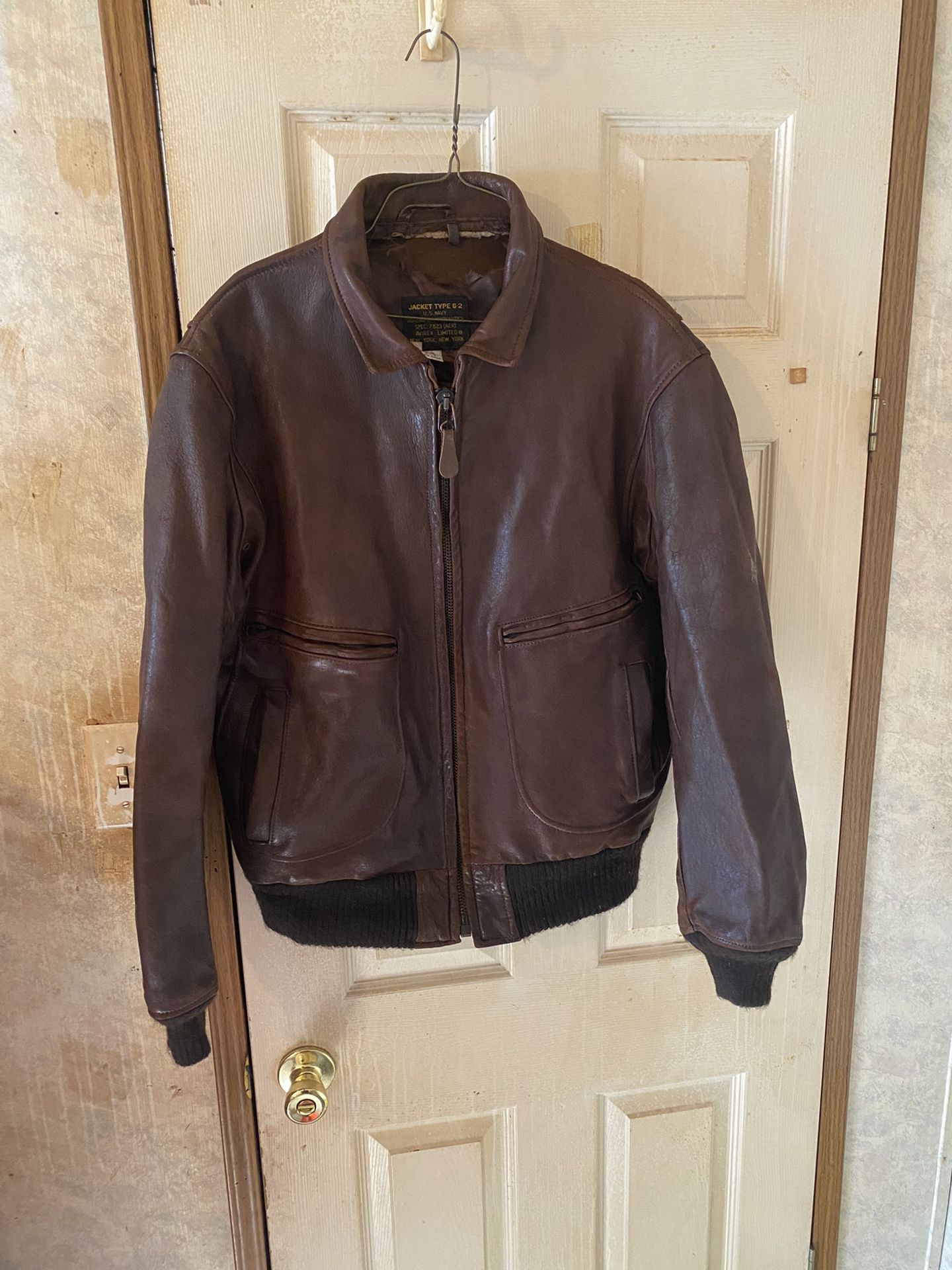 Vintage Avirex US Navy Bombers Leather Jacket Type G-2 Size 42 Brown