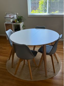 Kenai Extendable Dining Table with 4 Chairs – Modern White & Wood
