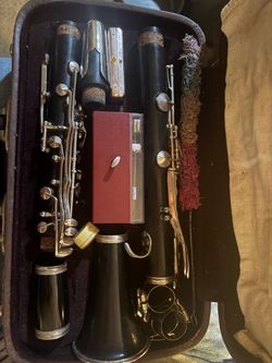 Sky Bb Student Clarinet - Complete with Hard Case & Accessories