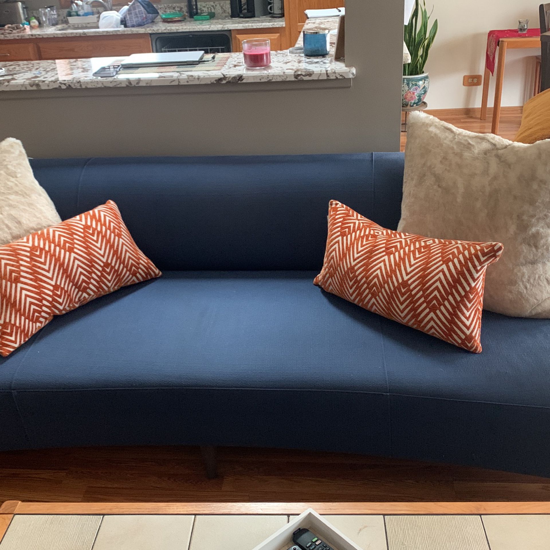 Crate And Barrel Sofa/daybed for Sale in Downers Grove, IL OfferUp