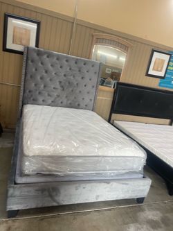 Grey Velvet Tufted Upholstered Bed Frame