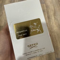 Creed Aventus For Her