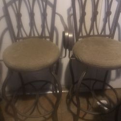 Dos Sillas Altas Muy Buena Condición Metal
