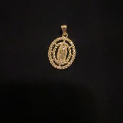 Virgin Mary Pendant 