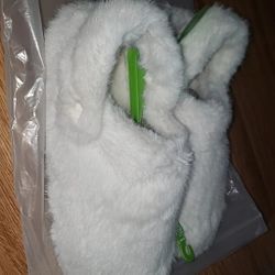 White Fuzzy Comfy Crocs Slip On Brand New 9m|11w 