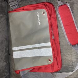 Large Columbia Sportswear Messenger Bag 