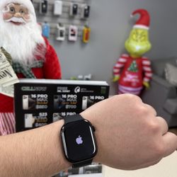 Apple Watch Series 9 41mm GPS model