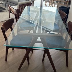 Mid century West Elm dining table and 4 chairs