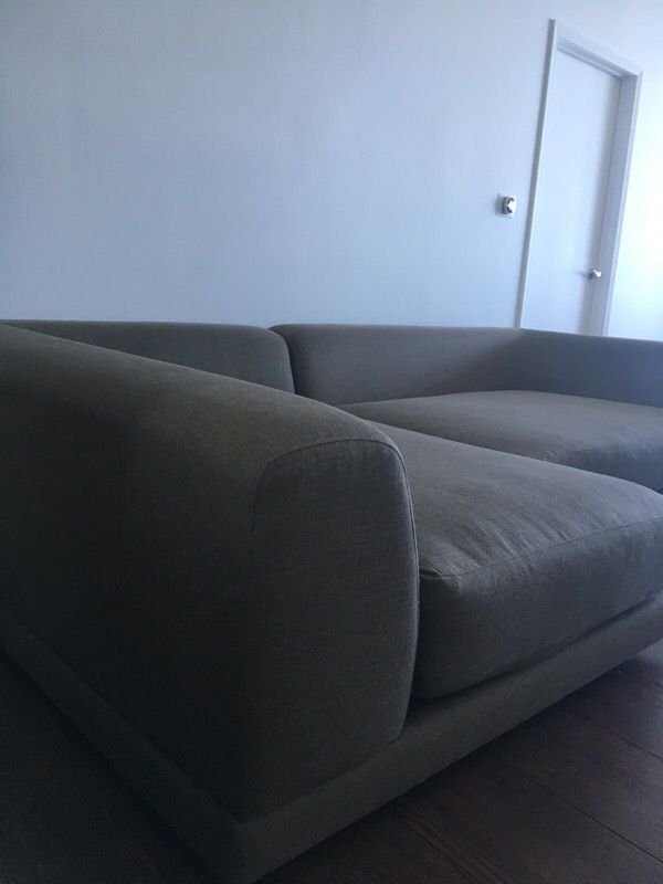 Cb2 Couch L Shape Uno 2 Piece Sectional Sofa For In Miami Fl Offerup - Cb2 Uno Sectional Sofa Cb2 Couch L Shape Uno 2 Piece Sectional Sofa For In Miami Fl Offerup - Cb2 Uno Sectional Sofa