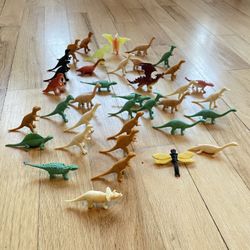 Toy Dinosaur And Animal Figures