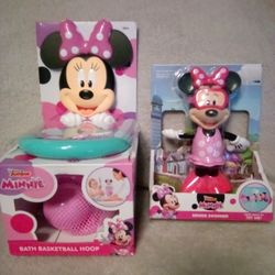 Minnie Mouse Bath And Hoop And Minnie Swimmer
