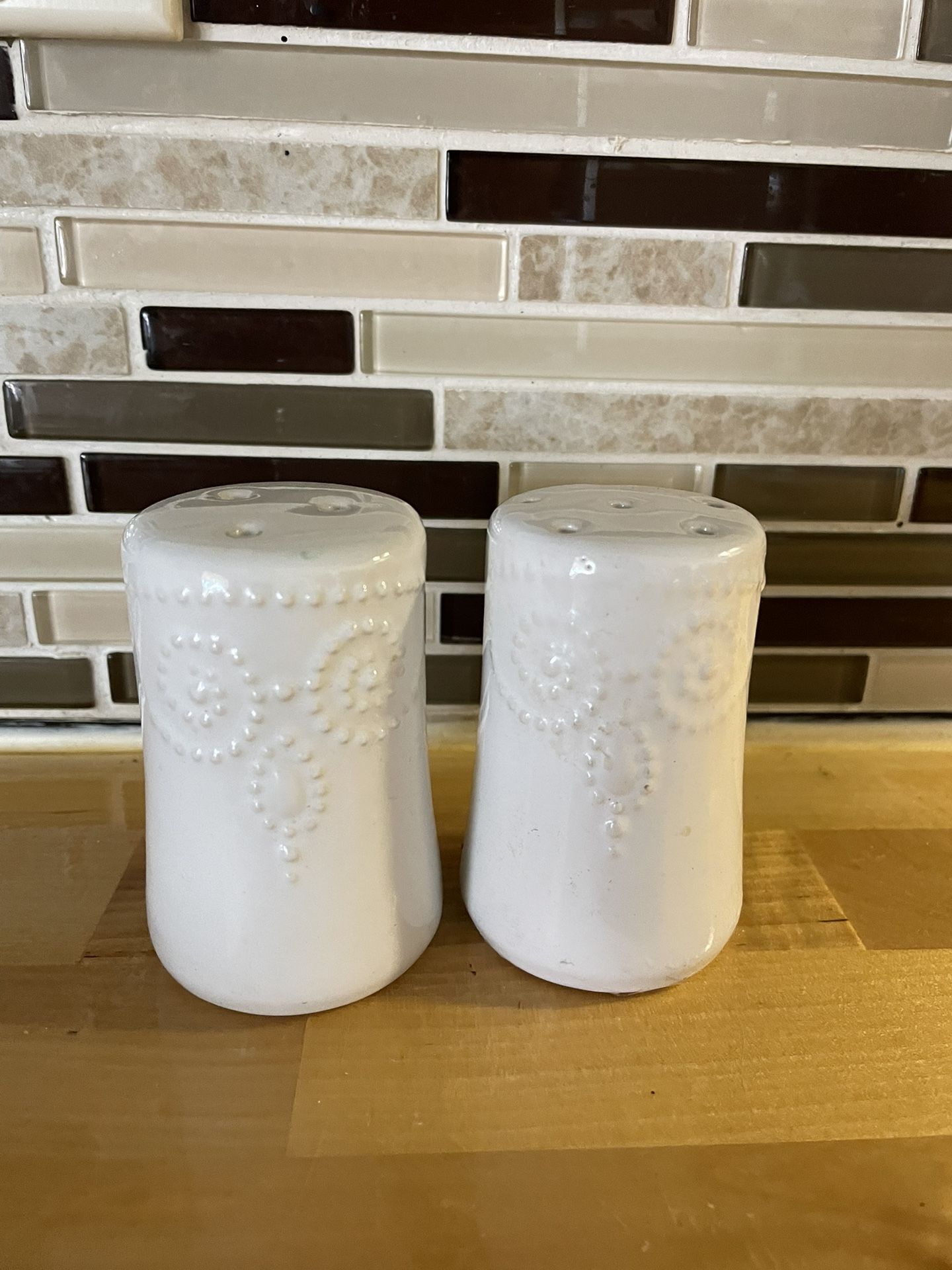 White Ceramic Salt And Pepper Shaker Owl Design