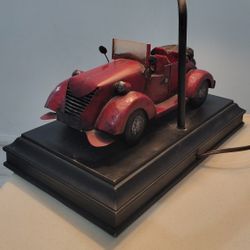 Vintage Red 1930s-Style Convertible Metal Car Table Lamp – Rustic Distressed Finish, Neutral Burlap Shade