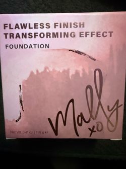 Mally Beauty Flawless Finish Transforming Effect Foundation