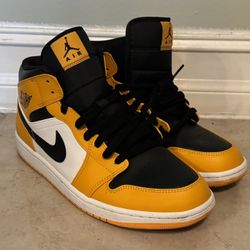 Nike Air Jordan 1 Mid Taxi Black Size 11