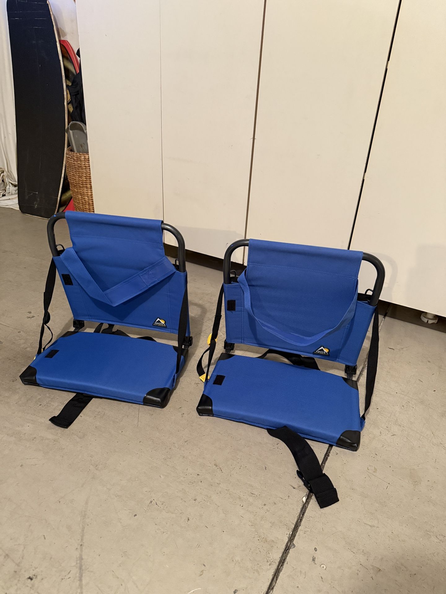 Folding stadium bleacher seats bench chairs