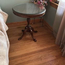 Clawfoot Table