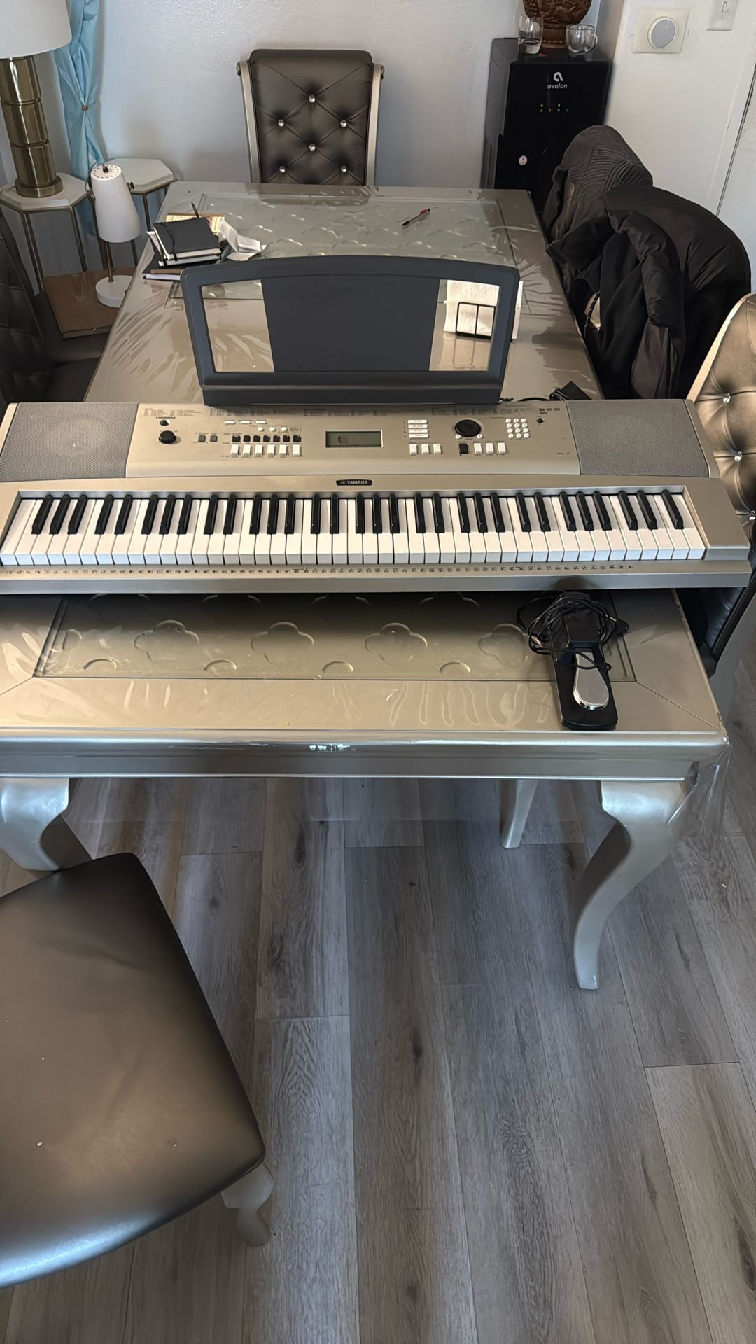 Yamaha YPG - 235 keyboard