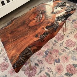 Live edge Wood Coffee Table / End Table