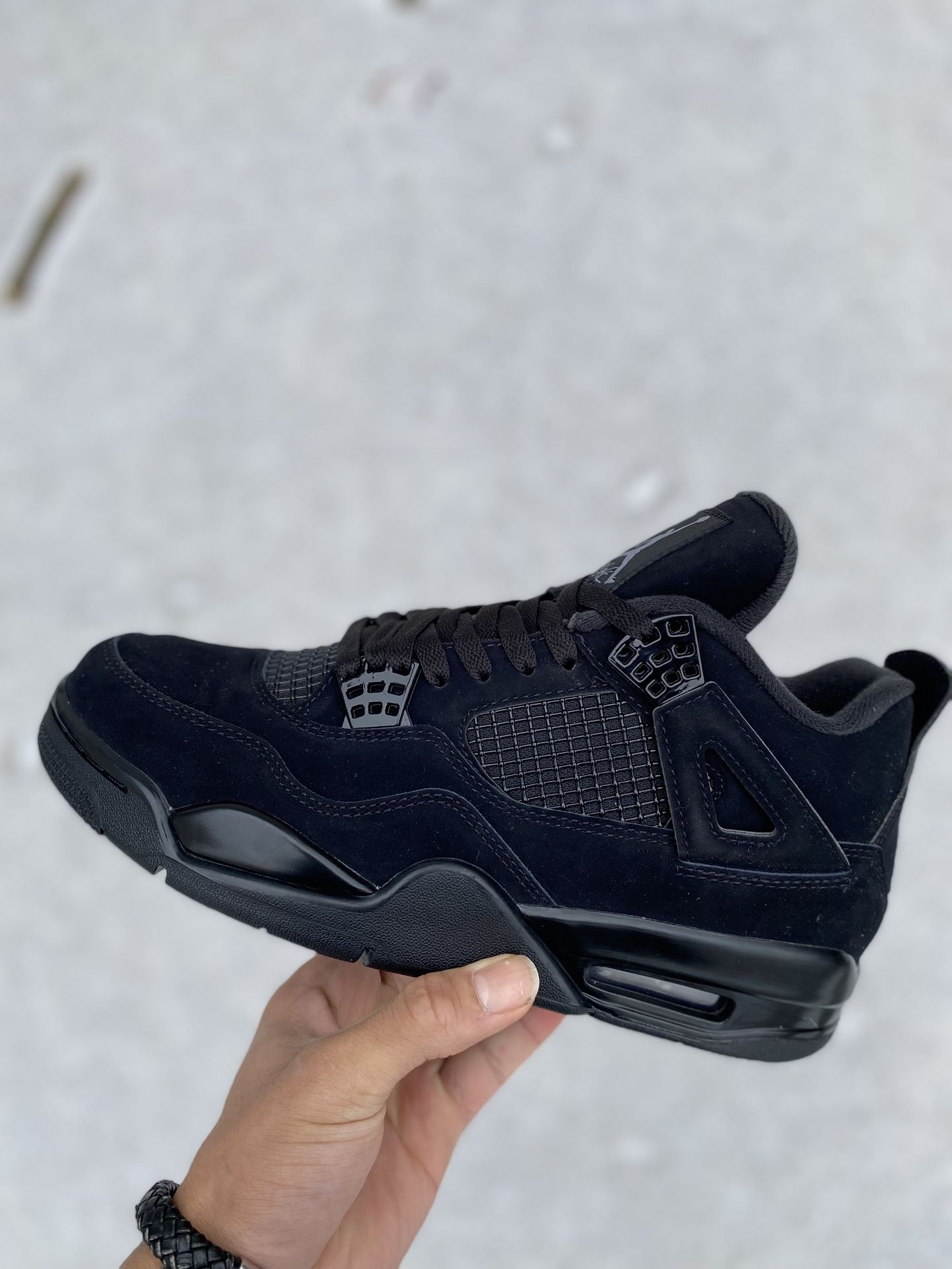 Jordan 4 Black Cats - Size 10
