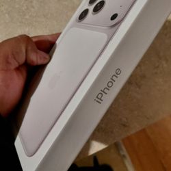 IPhone 17, In Box Silvers